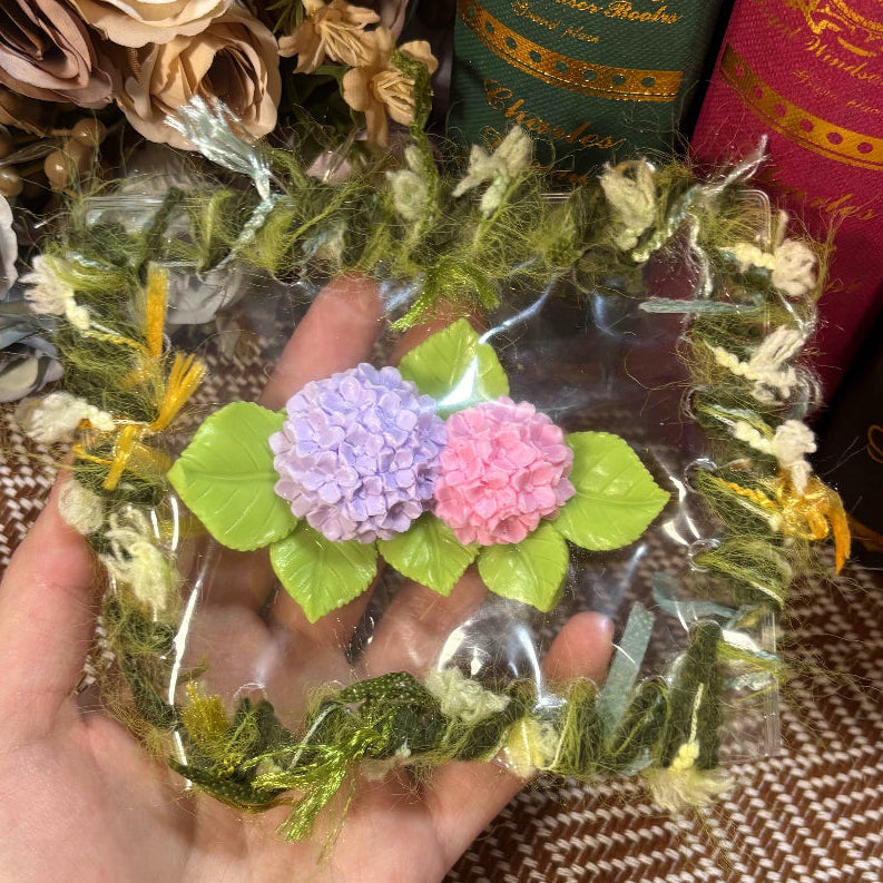 Hydrangea taba squishy